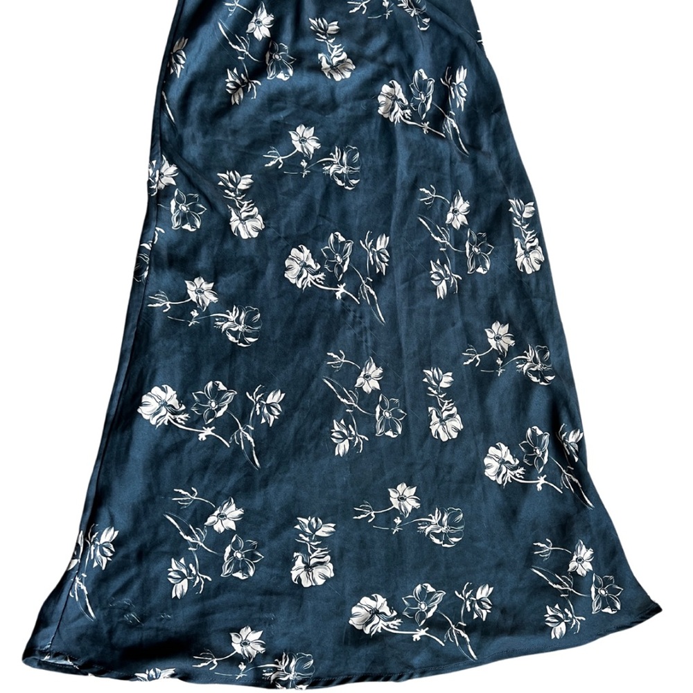 Urban Outfitters Medium Satin-like Maxi Skirt